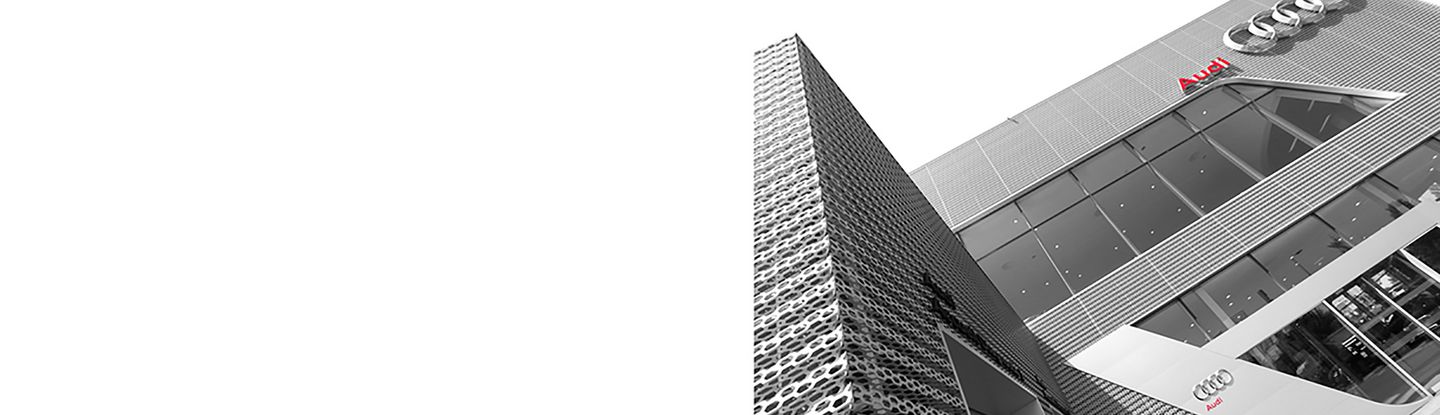 Façade de la concession Audi Front Delorme lyon